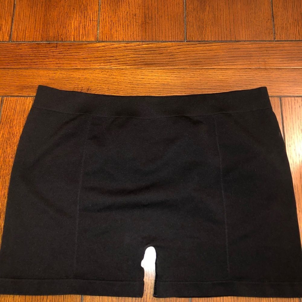 Black training shorts 
